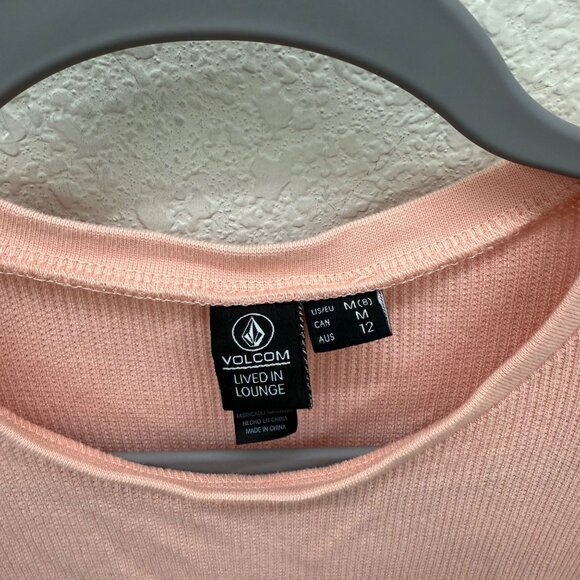 Volcom Lived in Lounge Waffle Knit Sleeveless Crop Tank Top Shirt Womens Medium - Picture 2 of 8
